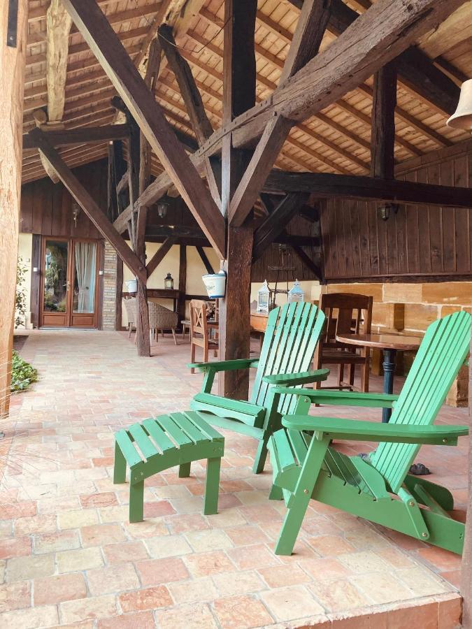 Maison de campagne avec cheminée et extérieur La Neuville-aux-Bois Esterno foto
